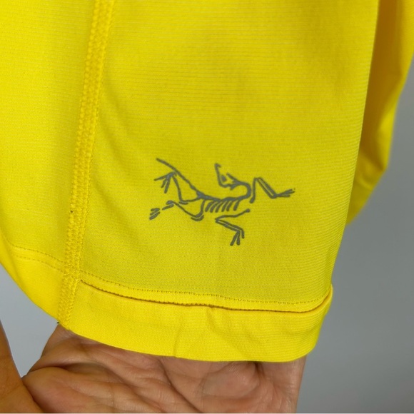 Arc'teryx Yellow Fitted Long Sleeve T-Shirt Size Large - Picture 8 of 11